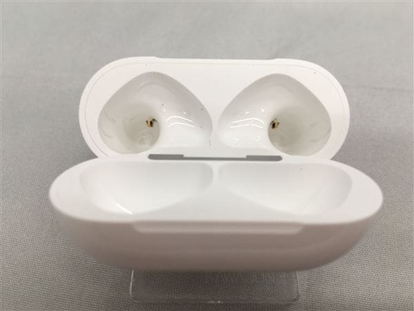 yÁzySۏ؁z AirPods 4 MXP63