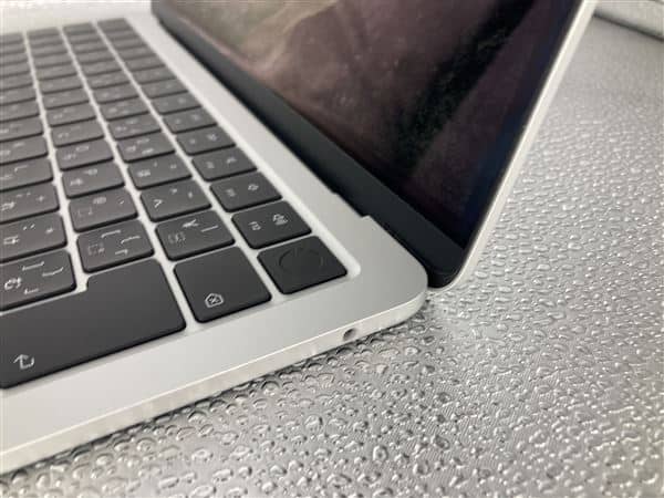 【中古】【安心保証】 NPC>MW0W3J/A Apple