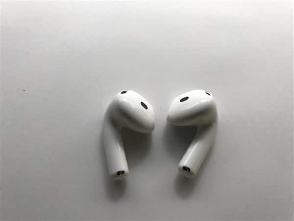 【中古】【安心保証】 AirPods 第4世代 MXP63