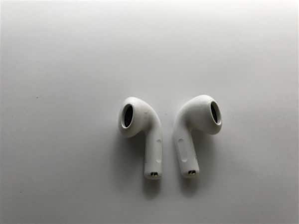 【中古】【安心保証】 AirPods 第4世代 MXP63