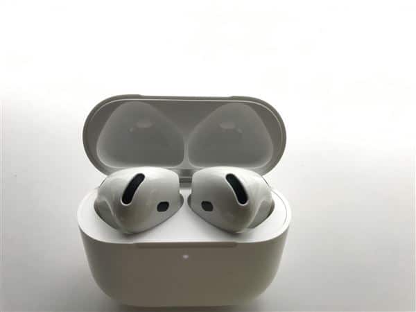 【中古】【安心保証】 AirPods 第4世代 MXP63