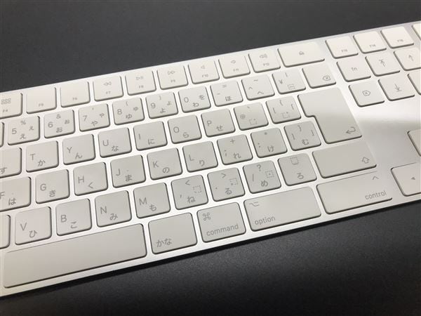 yÁzySۏ؁z Apple Magic Keyboard eL[-{ Vo[ A1843