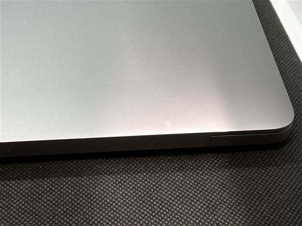 【中古】【安心保証】 MacBookPro 2016年 MLH12J/A