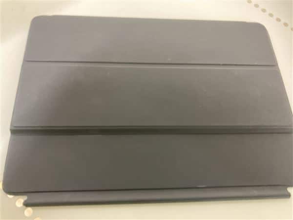 �y���Áz�y���S�ۏ؁z Apple 10.5�C���` iPad Pro�EAir�p Smart Keyboard-���{�� A1829