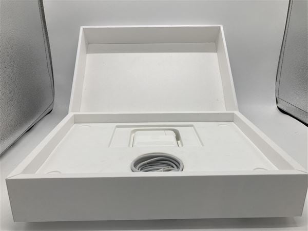 【中古】【安心保証】 MacBookPro 2020年 MYD82J/A
