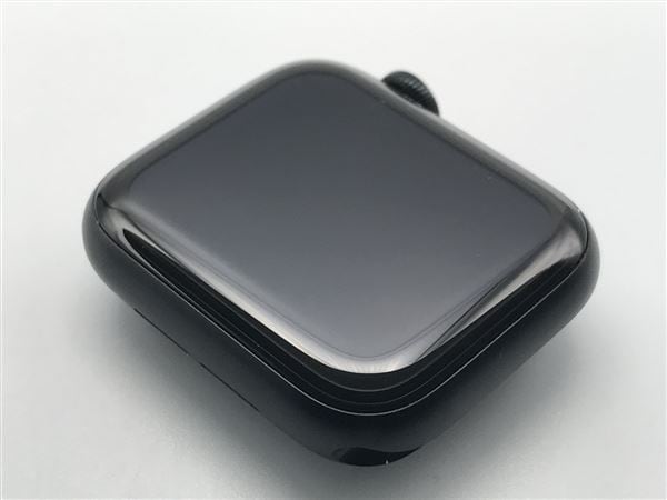 yÁzySۏ؁z SE 2[40mm/GPS]A~ ~bhiCg Apple Watch