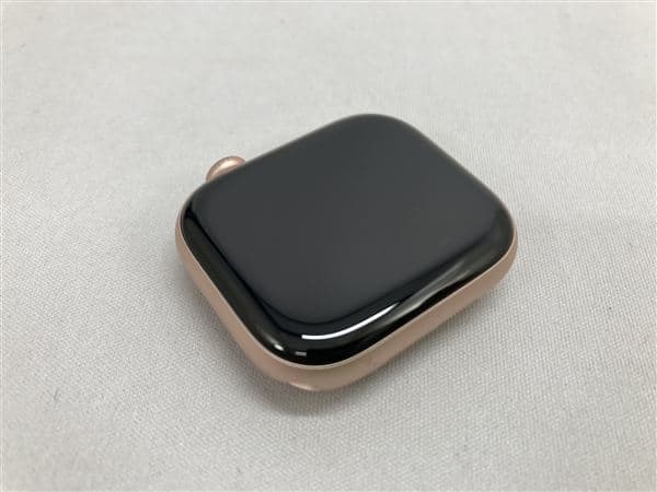 �y���Áz�y���S�ۏ؁z Series11[42mm/�Z�����[]�A���~ ���[�Y�S�[���h Apple Watch