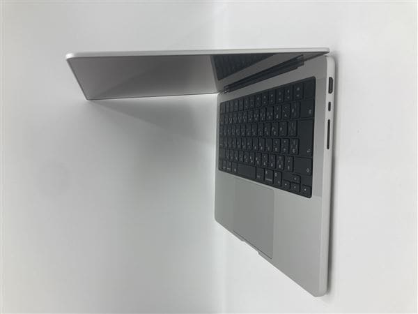 【中古】【安心保証】 MacBookPro 2024年 MW2W3J/A