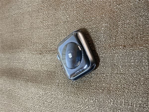 �y���Áz�y���S�ۏ؁z SE ��1����[44mm/GPS]�A���~ �X�y�[�X�O���C Apple Watch