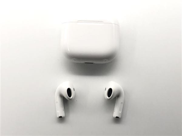 yÁzySۏ؁z AirPods 4 MXP63