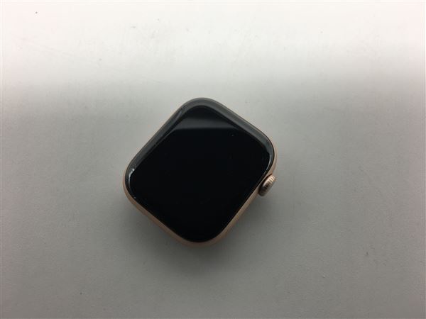 �y���Áz�y���S�ۏ؁z Series11[42mm/�Z�����[]�A���~ ���[�Y�S�[���h Apple Watch