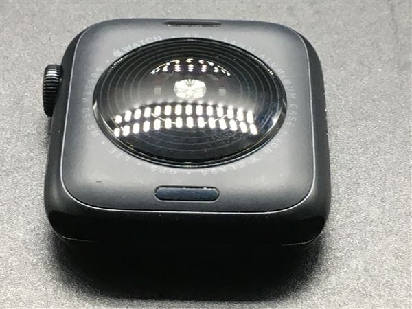 yÁzySۏ؁z SE 2[44mm/Z[]A~ ~bhiCg Apple Watch