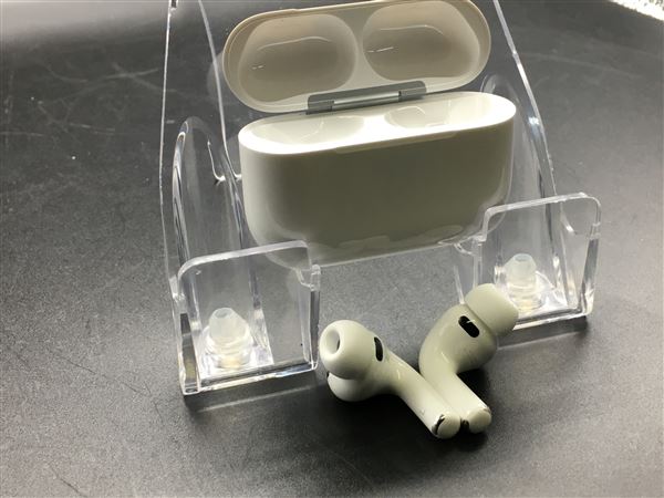 【中古】【安心保証】 AirPods Pro 第3世代 MagSafe充電 USB-C MFHP4