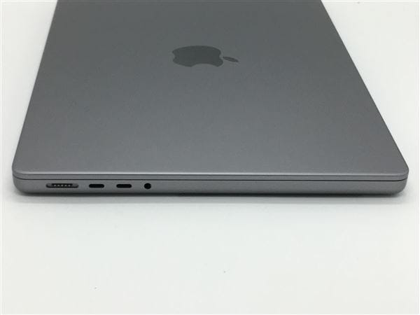 【中古】【安心保証】 MacBookPro 2023年 MPHE3J/A