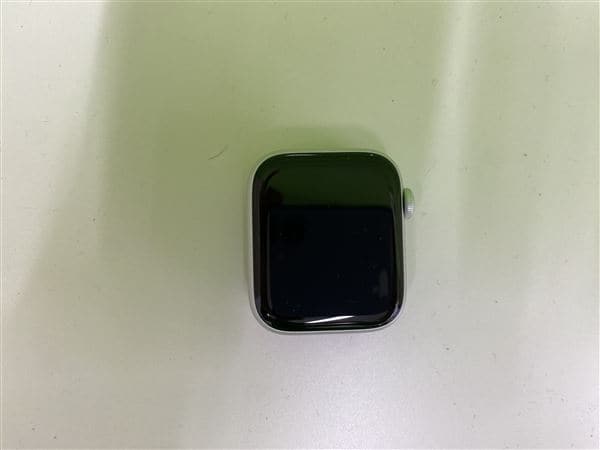 yÁzySۏ؁z SE 1[44mm/GPS]A~ Vo[ Apple Watch