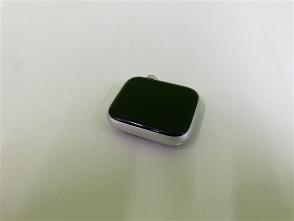 yÁzySۏ؁z SE 1[44mm/GPS]A~ Vo[ Apple Watch