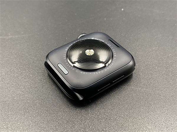 yÁzySۏ؁z SE 3[40mm/GPS]A~ ~bhiCg Apple Watch