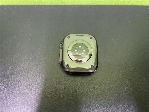 �y���Áz�y���S�ۏ؁z Ultra3[49mm/�Z�����[]�`�^�� �u���b�N Apple Watch