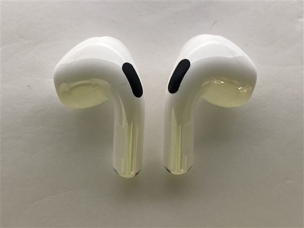 yÁzySۏ؁z AirPods 4 MXP63