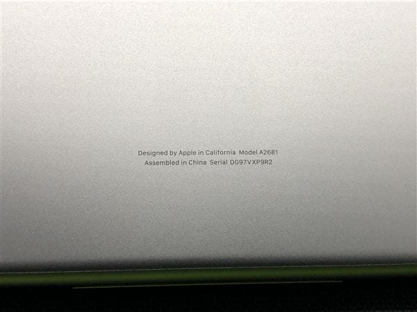 【中古】【安心保証】 MacBookAir 2022年 MLXW3J/A