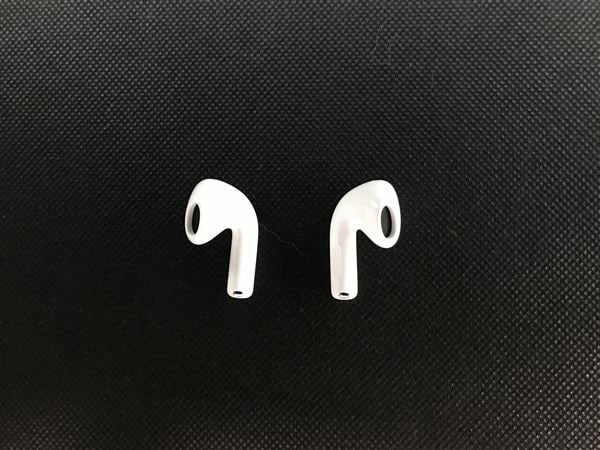 �y���Áz�y���S�ۏ؁z AirPods ��4���� �A�N�e�B�u�m�C�Y�L�����Z�����O���� MXP93