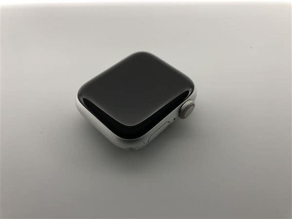 �y���Áz�y���S�ۏ؁z Series4[40mm/�Z�����[]�A���~ �V���o�[ Apple Watch
