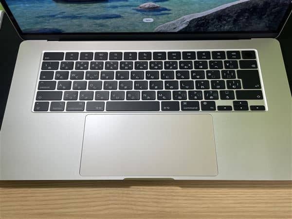 MacBookAir 2024�N MRYR3J/A