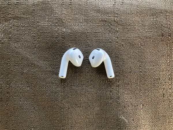 �y���Áz�y���S�ۏ؁z AirPods ��4���� �A�N�e�B�u�m�C�Y�L�����Z�����O���� MXP93
