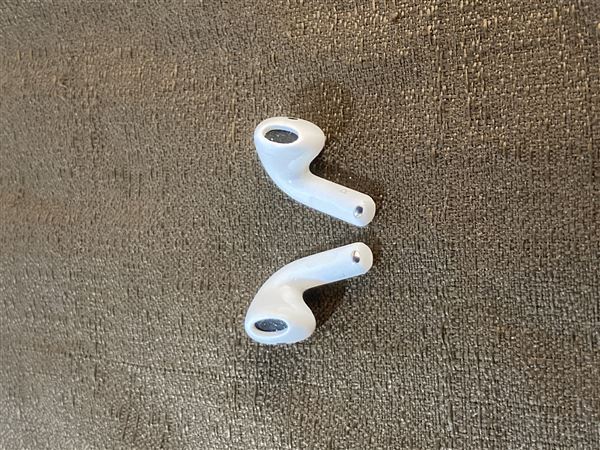 【中古】【安心保証】 AirPods 第4世代 アクティブノイズキャンセリング搭載 MXP93