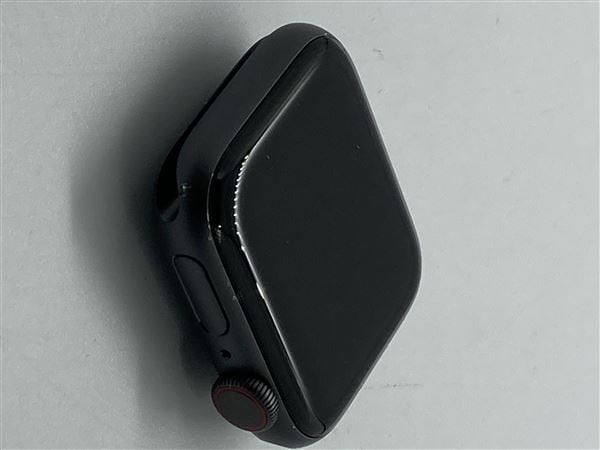 yÁzySۏ؁z Series4[40mm/Z[]A~ Xy[XOC Apple Watch Nike