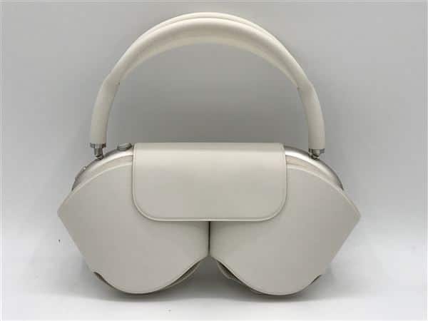 【中古】【安心保証】 AirPods Max 第1世代 USB-C充電(スターライト)MWW53ZA