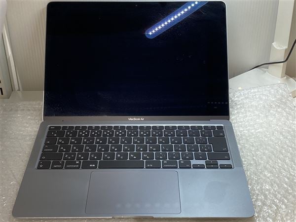 【中古】【安心保証】 MacBookAir 2020年 MGN63J/A