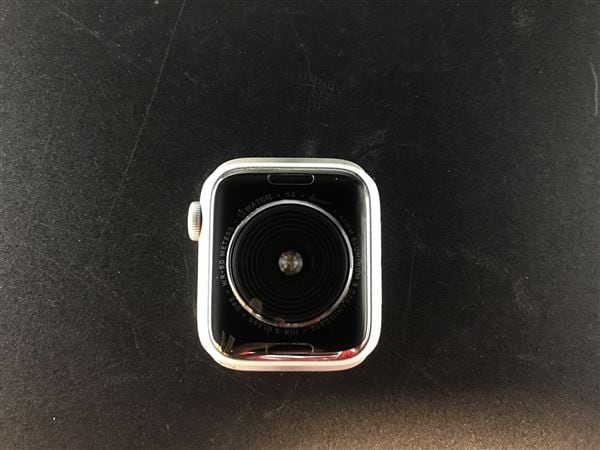 �y���Áz�y���S�ۏ؁z SE ��1����[40mm/GPS]�A���~ �V���o�[ Apple Watch Nike