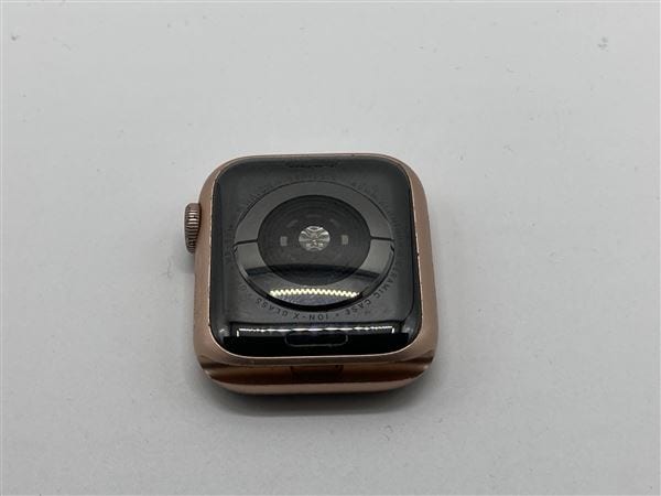 yÁzySۏ؁z Series5[40mm/GPS]A~ S[h Apple Watch