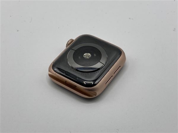 yÁzySۏ؁z Series5[40mm/GPS]A~ S[h Apple Watch