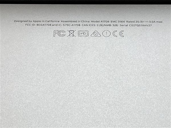 【中古】【安心保証】 MacBookPro 2017年 MPXR2J/A