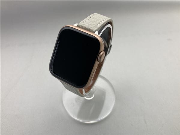 yÁzySۏ؁z SE 1[40mm/GPS]A~ S[h Apple Watch