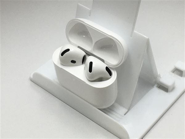 yÁzySۏ؁z AirPods 4 MXP63