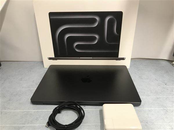 【中古】【安心保証】 MacBookPro 2024年 MX2K3J/A