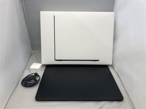 yÁzySۏ؁z MacBookAir 2024N MRYV3J/A
