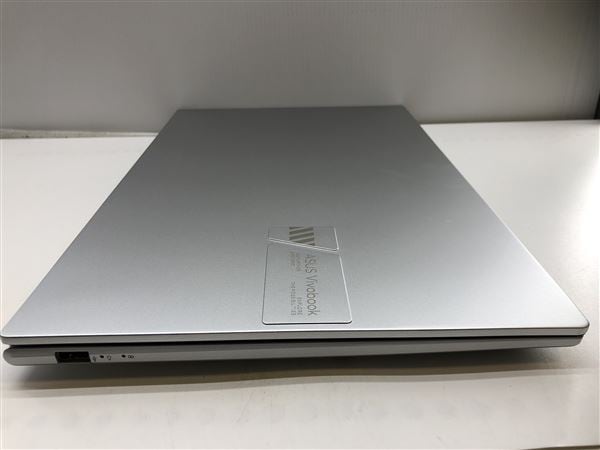 yÁzySۏ؁z Windows m[gPC 2022N ASUS