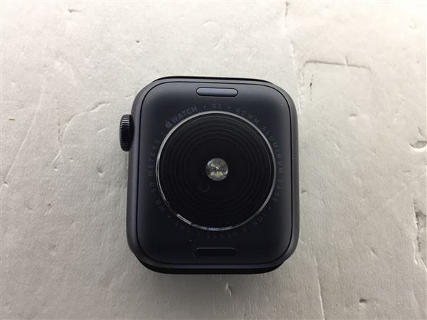 yÁzySۏ؁z SE 2[40mm/GPS]A~ ~bhiCg Apple Watch