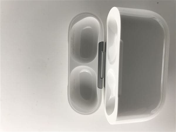 【中古】【安心保証】 AirPods Pro 第3世代 MagSafe充電 USB-C MFHP4