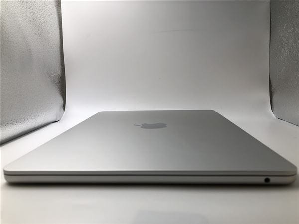 yÁzySۏ؁z MacBookAir 2024N MRXR3J/A