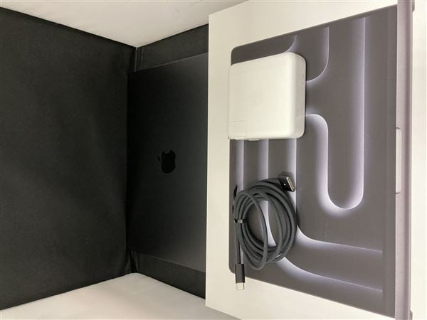 yÁzySۏ؁z MacBookPro 2024N MX2J3J/A