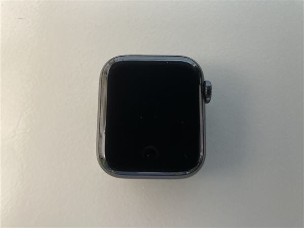 yÁzySۏ؁z SE 1[40mm/GPS]A~ Xy[XOC Apple Watch