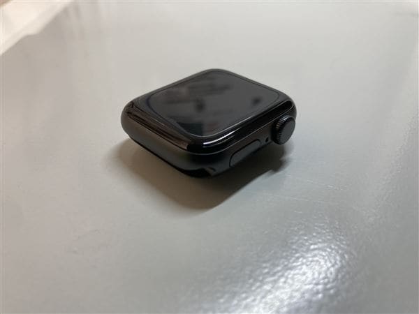 yÁzySۏ؁z SE 1[40mm/GPS]A~ Xy[XOC Apple Watch