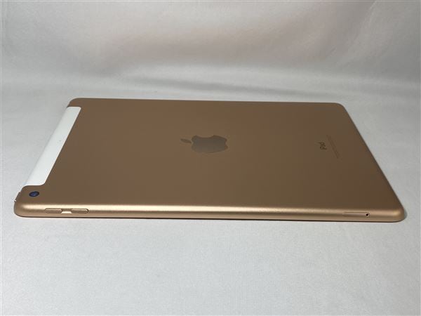 yÁzySۏ؁z iPad 9.7C` 6[32GB] Z[ docomo S[h