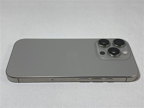 yÁzySۏ؁z iPhone16 Pro[128GB] SIMt[ i``^jE