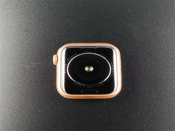 yÁzySۏ؁z Series5[40mm/GPS]A~ S[h Apple Watch